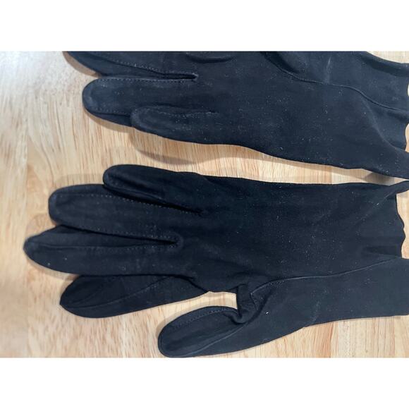 Vintage Dainty Soft Black Leather Gloves Small JL - Picture 7 of 11